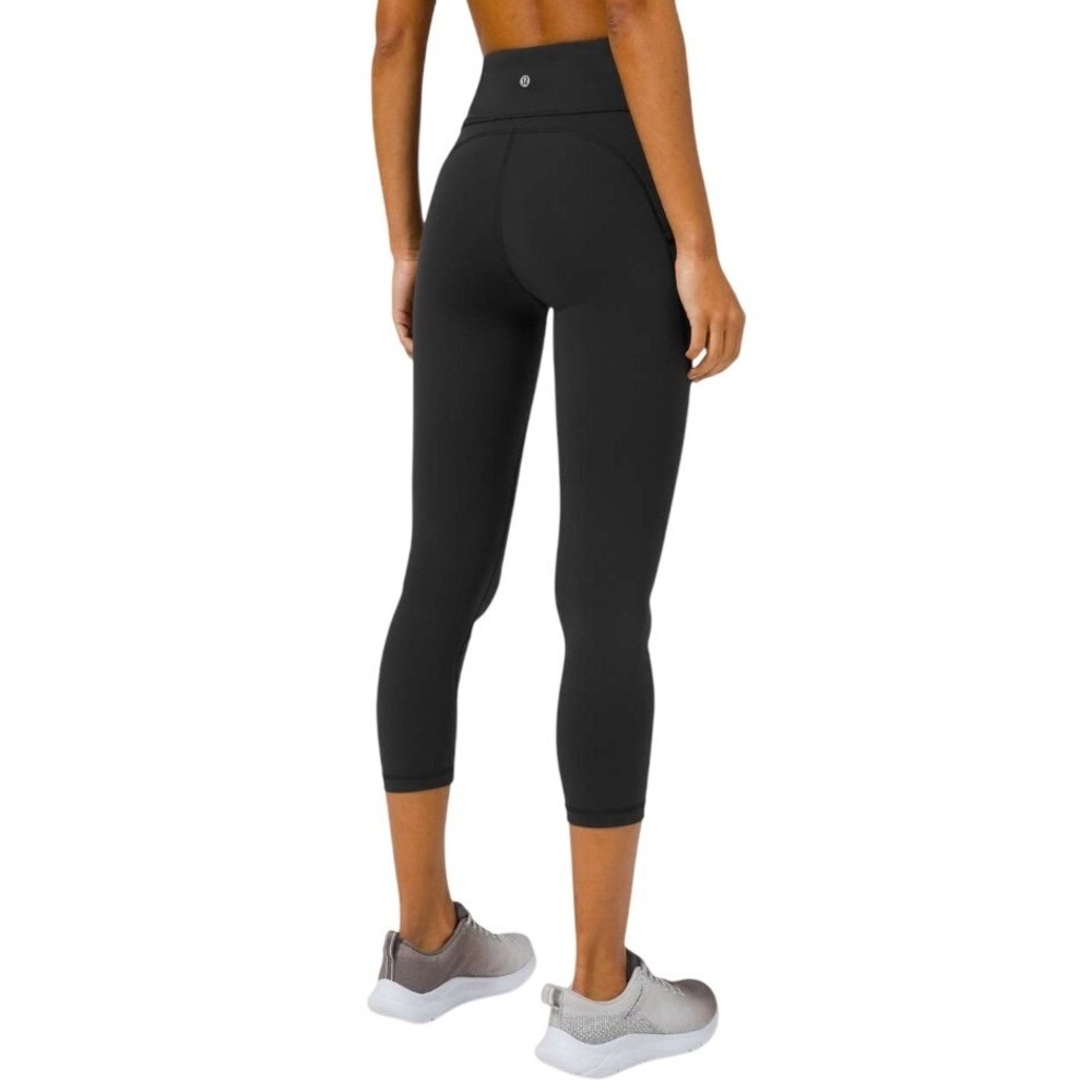 Lululemon Invigorate High-Rise Crop 23" Black size 6